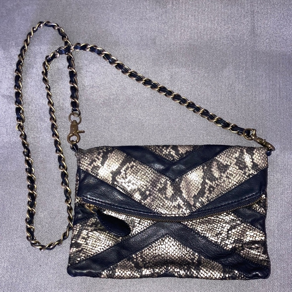 Helena de natalio cross body leather bag - black & gold snake skin